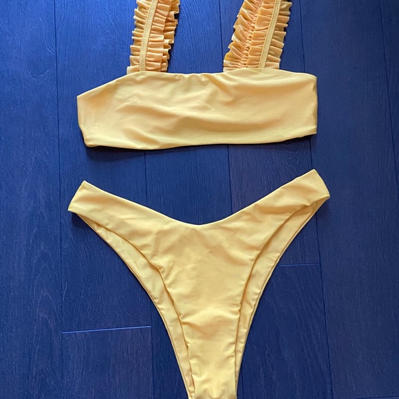 SHEIN Other - Yellow bikini